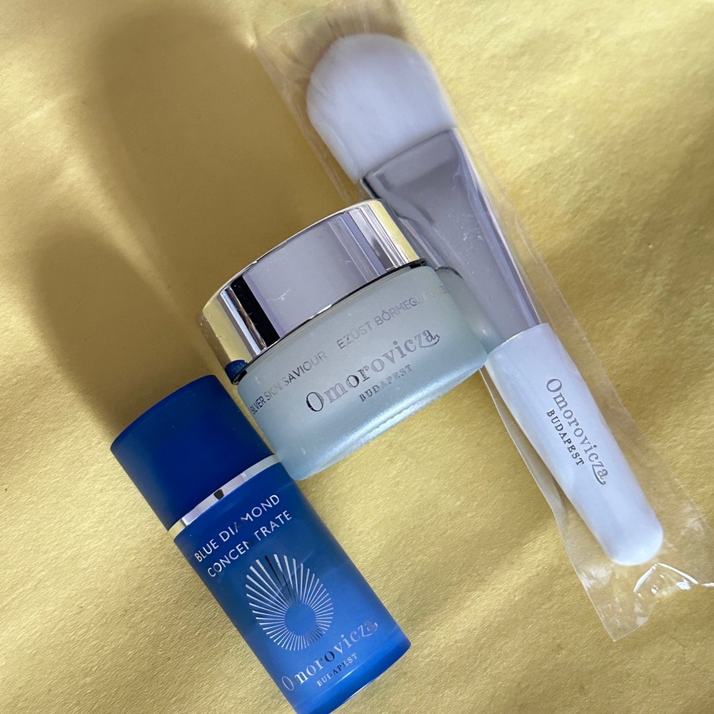 Omorovicza Skincare Set with Brush